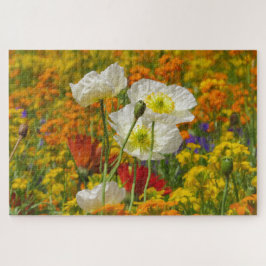 Weißmohn, die um die farbenfrohen Blume wachsen Puzzle