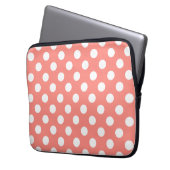 Weißpolka-Punkte auf Pfirsich Laptopschutzhülle (Vorderseite Links)