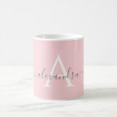 Weißrosa Name Initial Monogram Elegant Script Kaffeetasse (Mittel)