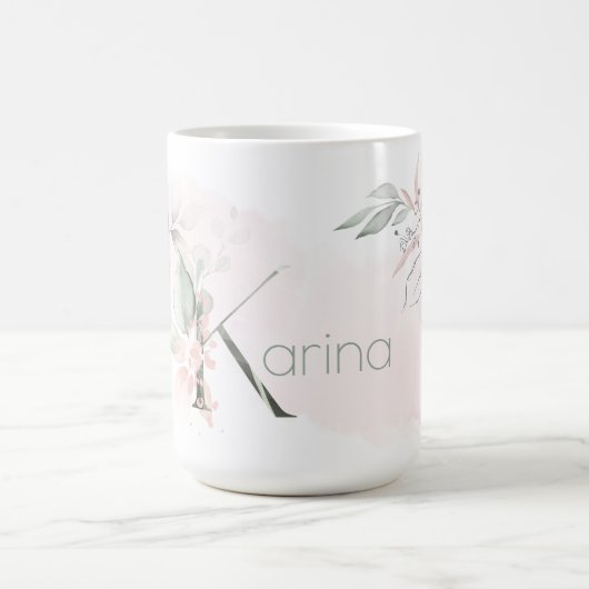 Weißrosa Rosenmonogramm-Letter K Kaffeetasse (Mittel)
