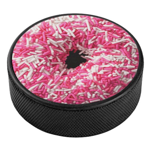 Weißrosa Sprinklen Donut Eishockey Puck (3/4)