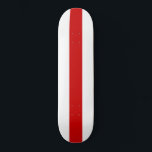 Weißrussland-Flagge (rot und weiß) Skateboard<br><div class="desc">Dieses Design weist eine historische Flagge von Belarus auf, die ursprünglich von der belarussischen Demokratischen Republik 1918 verwendet wurde, bevor Belarus zur Sowjetrepublik wurde und wieder, nachdem es 1991 bis zum Referendum von 1995 seine Unabhängigkeit erlangte. Die Oppositionsgruppen in Belarus haben diese Fahne weiterhin als Zeichen ihrer Unterstützung für die...</div>