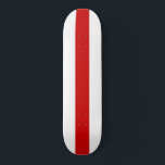 Weißrussland-Flagge (rot und weiß) Skateboard<br><div class="desc">Dieses Design weist eine historische Flagge von Belarus auf, die ursprünglich von der belarussischen Demokratischen Republik 1918 verwendet wurde, bevor Belarus zur Sowjetrepublik wurde und wieder, nachdem es 1991 bis zum Referendum von 1995 seine Unabhängigkeit erlangte. Die Oppositionsgruppen in Belarus haben diese Fahne weiterhin als Zeichen ihrer Unterstützung für die...</div>