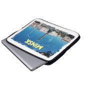 Weißrussland Minsk Architektur Laptop Sleeve Abdec (Vorne Knopf)