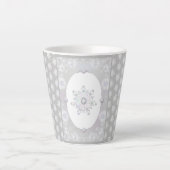 Weißschneeflocke Milchtasse (Vorderseite)