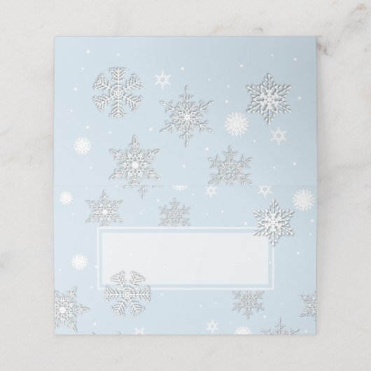 Weißschneeflocken Blauer Hochzeitstag Platzkarte (Außenseite Aufgefaltet)