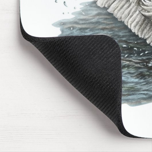 Weißschwan auf Wasser Mousepad (Ecke)