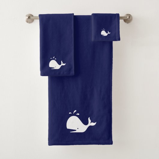 Weißwal-Fisch auf Blauem Navy Badhandtuch Set (Insitu)