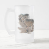 Weißwedelhirsch auf dem Gebiet Mattglas Bierglas (Links)