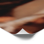 Weißwilde Rose auf kugelfarbenen Herbstblättern Poster (Ecke)