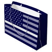 Weißzeilenflagge Große Geschenktüte (Rückseite Schrägansicht)