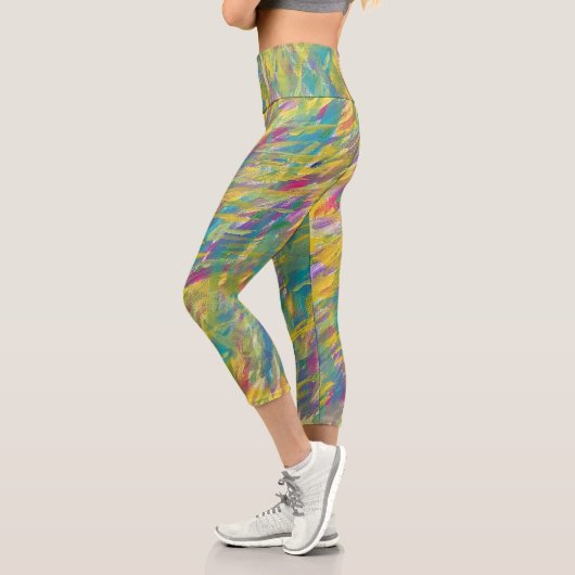 Weit Weg  Capri Leggings (Links)