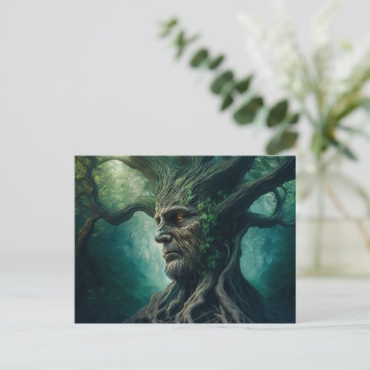 Weites Gesicht im antiken Baumwald Postkarte (Stehend Vorderseite)