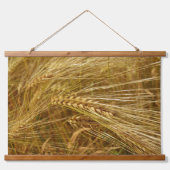 Weizenfeld. Es ist ernte Zeit! Wandteppich Mit Holzrahmen (Vorne)