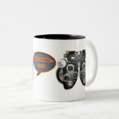 Welches ist besseres… 1 oder 2? Tasse (VorderseiteRechts)