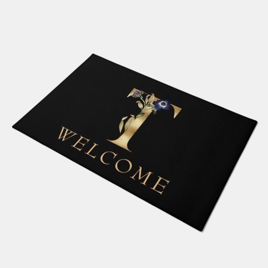 WELCOME Black and Gold Fall Monogram T Doormat Fußmatte (Schrägansicht)