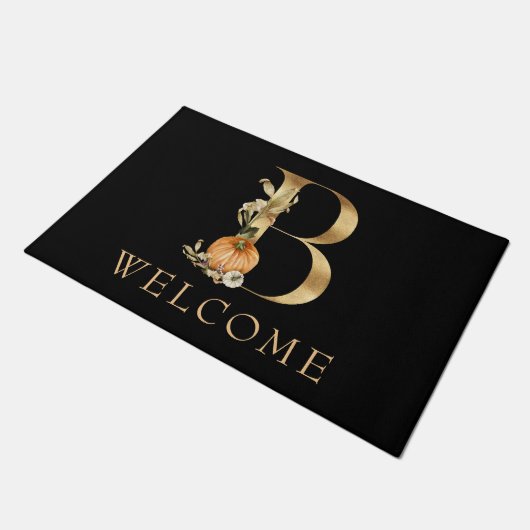 WELCOME Fall Monogram B mit Pumpkin Doormat Fußmatte (Schrägansicht)