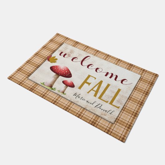 Welcome Fall Mushrooms Orange Kariert Add Name Fußmatte (Schrägansicht)