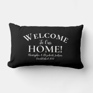 Welcome Home Custom Elegant Calligraphy Chic Black Lendenkissen