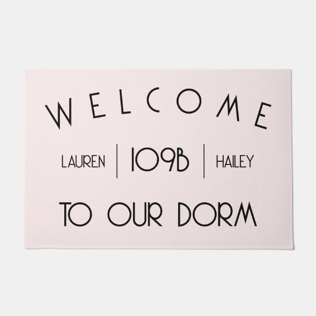 "Welcome to our Dorm" Individuellen Namen und Room Fußmatte (Vorderseite)