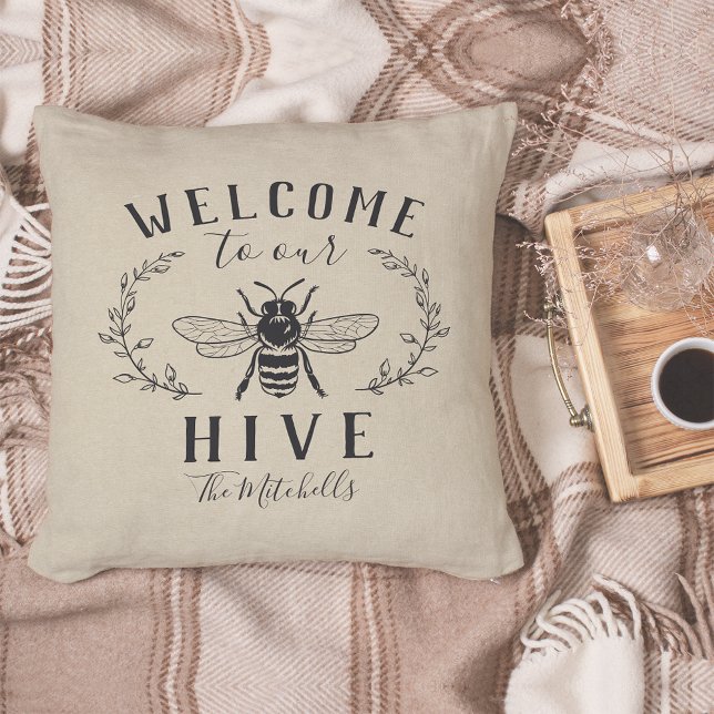 Welcome to Our Hive Personalized Kissen (Von Creator hochgeladen)