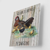 Welcome to Our Roost Rustic Chicken Clock Quadratische Wanduhr (Winkel)