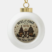 Welcome Zuhause 2024 Keramik Kugel-Ornament (Vorderseite)
