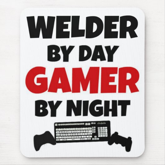 Welder by Day Gamer by Night Mousepad (Vorne)