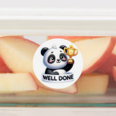 WELL DONE PANDA STICKER (Befestigt)