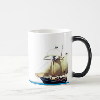 Wellen der Änderungs-Marine-Tasse mit Schooner Verwandlungstasse