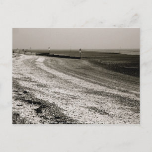 Wellen, die an Land abstürzen, Mersea Island Postkarte