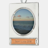 Wellen, die in der Sonnenuntergang-Landschaft abst Banner-Ornament Silber (Links)