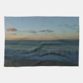 Wellen, die in der Sonnenuntergang-Landschaft abst Handtuch (Horizontal)