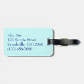 Wellen, die sich am türkisblauen Meer am Strand sa Gepäckanhänger (Rückseite horizontal)