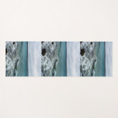 Wellen und Fischerboote im Meer, Yogamatte (Vorderseite (Horizontal))