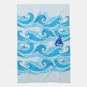 Wellen und Segelboot im Ozean Geschirrtuch (Vertikal)