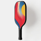 Wellenformen in Gelb, Blau und Rot Pickleball Schläger (Links)