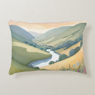Wellenförmige Hügel Landschaft   Wasserfarbe Schön Dekokissen