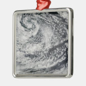 Wellenförmige Wellenwolken 2 Silbernes Ornament (Links)