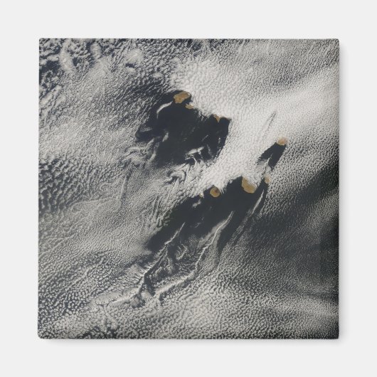 Wellenförmige Wellenwolken und Wolkenbrüche Magnet (Vorne)