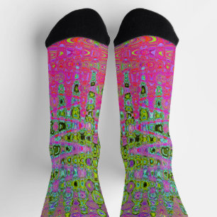 Wellenförmiges abstraktes grünes und rotes Retro-M Socken