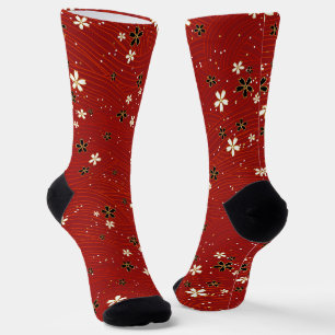Wellenlinien, verziert mit schwarzen und weißen Bl Socken
