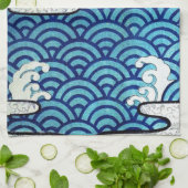 Wellenmuster, japanisches Design Geschirrtuch (Gefaltet)