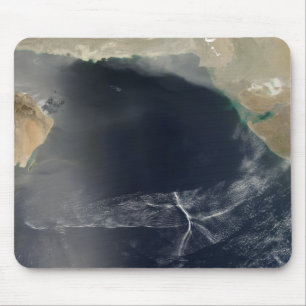 Wellenwolken über dem Arabischen Meer Mousepad