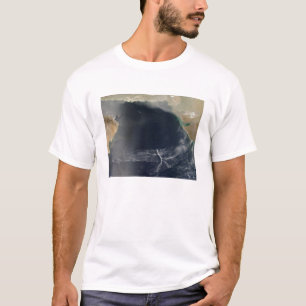Wellenwolken über dem Arabischen Meer T-Shirt