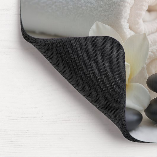 Wellness-Center Handtücher und Magnolienblüten Mousepad (Ecke)