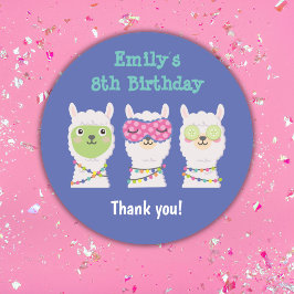 Wellness-Center Lama Party, Pyjama Party Runder Aufkleber