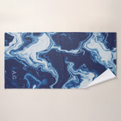Wellness Waters Large Towel - Custom Ocean Blue Badehandtuch (Badehandtuch)