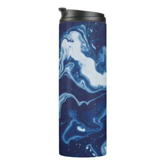 Wellness Waters Thermos - Matte Night Blue Name Thermosbecher (Nach rechts gedreht)