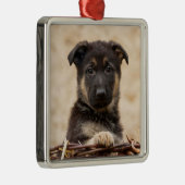 Welpe der deutschen Schäferhirte im Korb Ornament Aus Metall (Rechts)